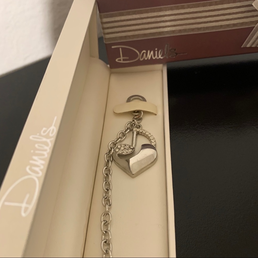 Bracelet - Picture 2 of 3